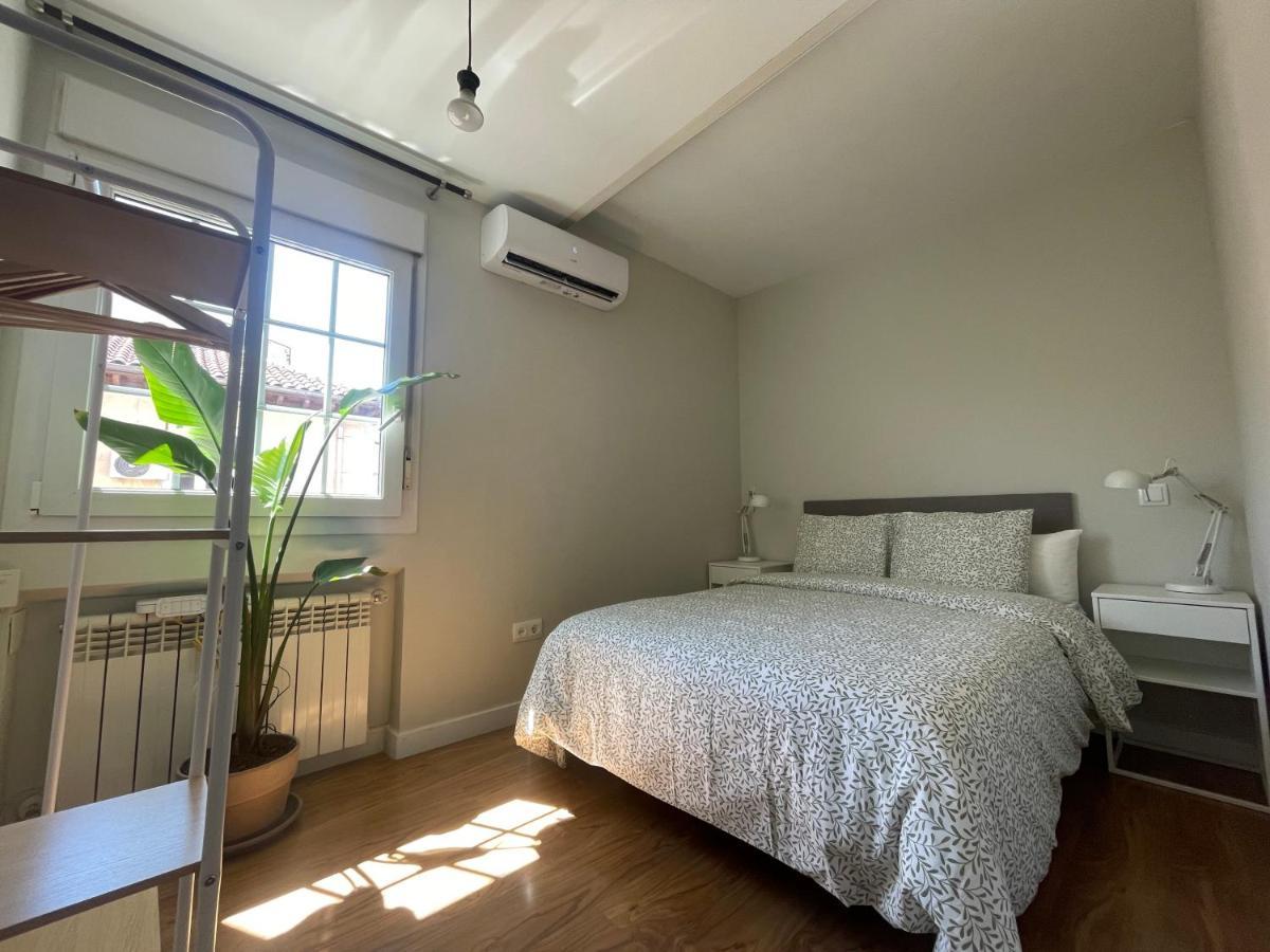 Rooms Pilarica Madrid Exterior foto